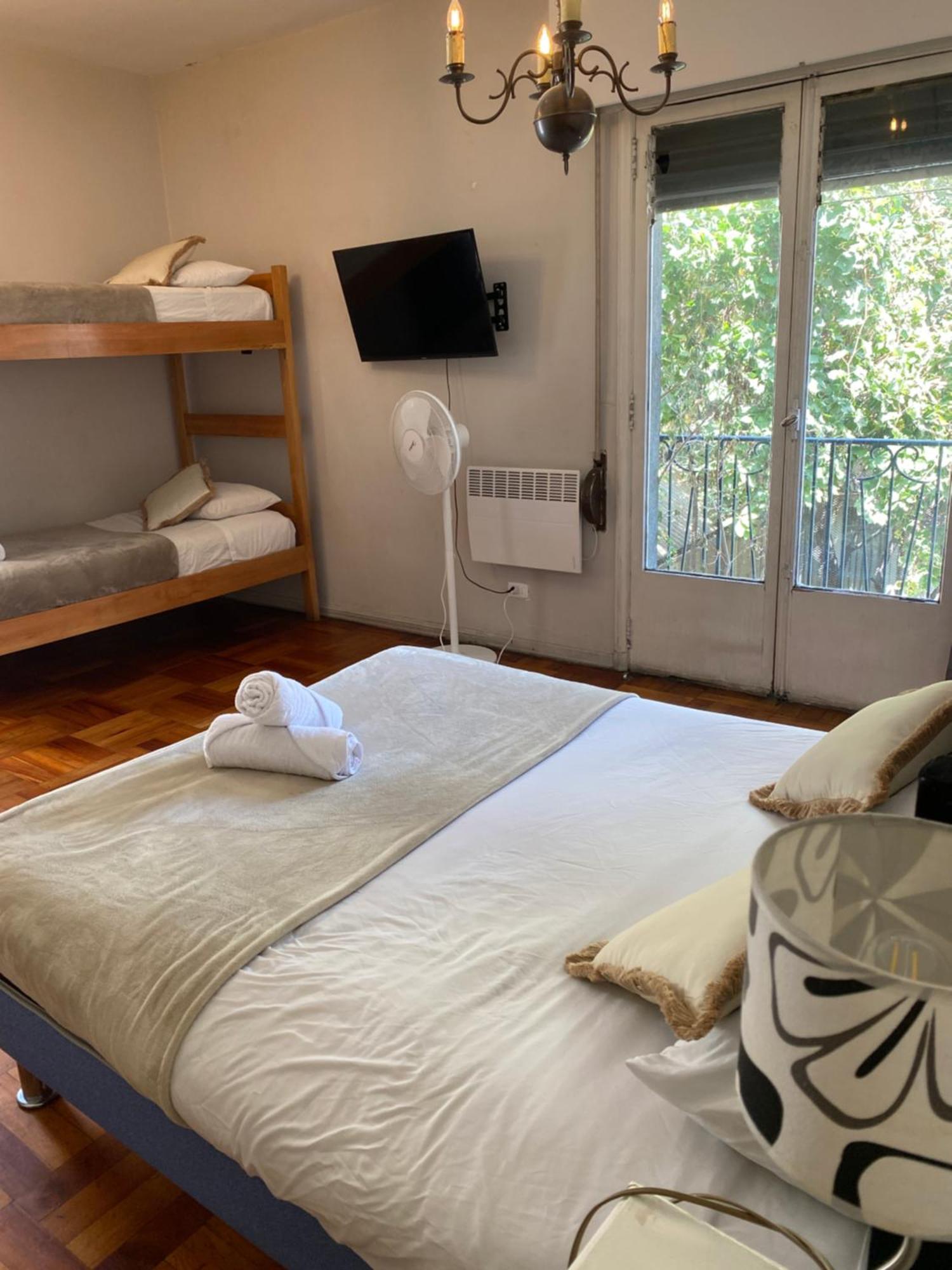 Alojamento de Acomodação e Pequeno-almoço Bbcasita Santiago